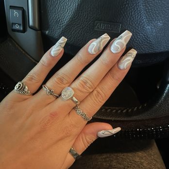 Ara Spa - Nail Salons Near Me - Davis, California