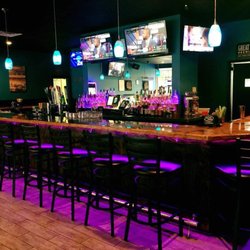 Kate's Bar & Grill