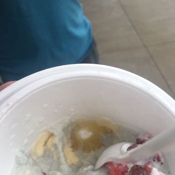 Uncle's Shave Ice - Freezer burnt old vanilla ice cream - Shaved Ice Near Me - Lihue, Hawaii Uncle's Shave Ice - Freezer burnt old vanilla ice cream - Shaved Ice Near Me - Lihue, Hawaii