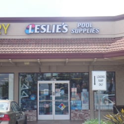 Leslie's