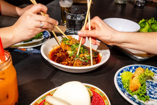 Mecha Noodle Bar by null