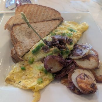 Keke's Breakfast Cafe - Cheese Steak omelet - Breakfast & Brunch Near Me - Sunnyvale, California Keke's Breakfast Cafe - Cheese Steak omelet - Breakfast & Brunch Near Me - Sunnyvale, California