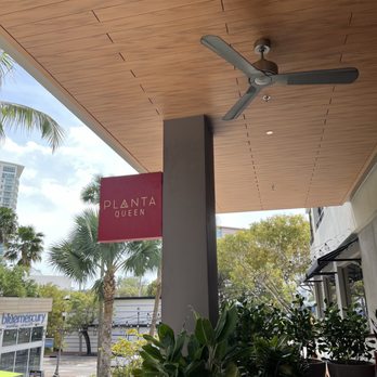 PLANTA Queen Coconut Grove - Sushi Bars Near Me - Coconut Grove, Florida
