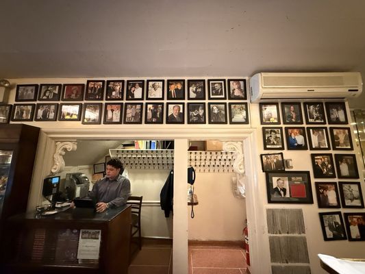 Patsy's Italian Restaurant by null