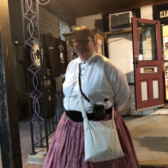 Gettysburg Ghost Tours - Ms. Cheryl.  Spooky...... - Tours Near Me - Gettysburg, Pennsylvania