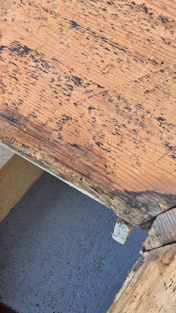 Slide of Blue Lake Roofing