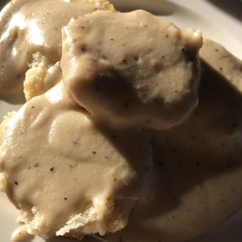 Simmer Down - Biscuits and gravy - Comfort Food Near Me - Georgetown, Texas