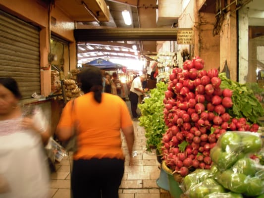 Mercado Lucas De Galvéz by null