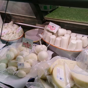 Caseificio Azalea - Caciotte - Cheese Shops Near Me - Nocera Superiore, SA