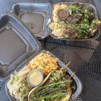 Jerk Hut - Soul Food Near Me - Philadelphia, Pennsylvania