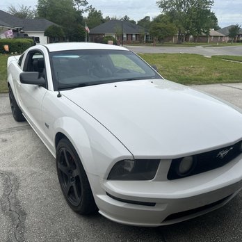 Auto Glass Unlimited - Finished front window install - Auto Glass Services Near Me