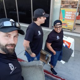 Exterior outside entrance of CM7 Delivery Inc. - 3 man team Exterior outside entrance of CM7 Delivery Inc. - 3 man team