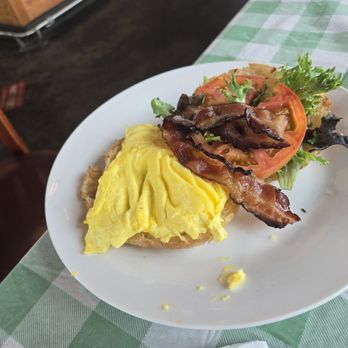 Farmhouse Cafe - BLT&E on Croissant - Breakfast & Brunch Near Me - Wendell, North Carolina