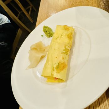 Matsuhisa - Baked crab hand roll - Sushi Bars Near Me - Beverly Hills, California Matsuhisa - Baked crab hand roll - Sushi Bars Near Me - Beverly Hills, California