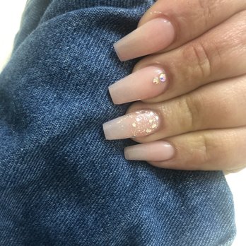 Q-H Nails Spa - Absolutely love my nails, thanks Henry! - Nail Salons Near Me - Tracy, California