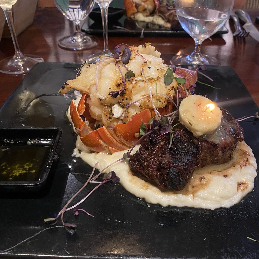 Hamilton’s - Surf & turf with filet - American Near Me - Christiansted, Virgin Islands Hamilton’s - Surf & turf with filet - American Near Me - Christiansted, Virgin Islands