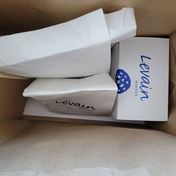 Levain Bakery - Upper East Side, NYC - Packed nice and uncrushed!! - Bakeries Near Me - New York, New York Levain Bakery - Upper East Side, NYC - Packed nice and uncrushed!! - Bakeries Near Me - New York, New York