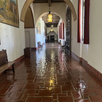 Santa Barbara County Courthouse - Interesting interior - Landmarks & Historical Buildings Near Me - Santa Barbara, California Santa Barbara County Courthouse - Interesting interior - Landmarks & Historical Buildings Near Me - Santa Barbara, California