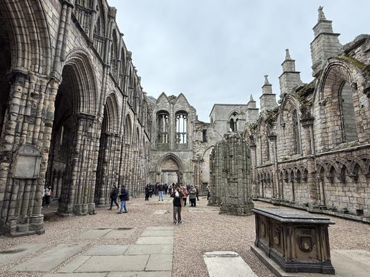 Palace of Holyroodhouse by null