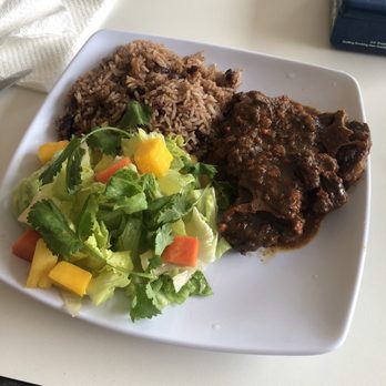 Maxines Carribean Restaurant - Oxtail with rice and salad - Caribbean Near Me - Chester-le-Street, DUR Maxines Carribean Restaurant - Oxtail with rice and salad - Caribbean Near Me - Chester-le-Street, DUR