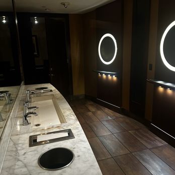 JOEY Bellevue - Woman's Bathroom - New American Near Me - Bellevue, Washington