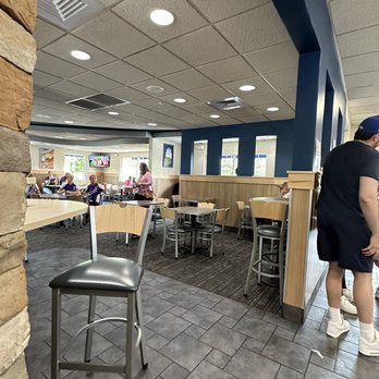 Culver's - Burgers Near Me - Belleville, Michigan