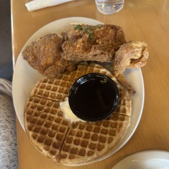 Lo-Lo's Chicken & Waffles - Southern Near Me - Phoenix, Arizona