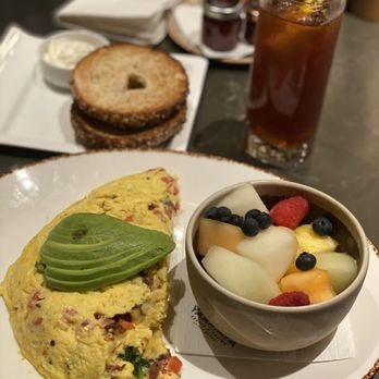 Serrano Vista Cafe - California omelette - Cafes Near Me - S Highland, California Serrano Vista Cafe - California omelette - Cafes Near Me - S Highland, California