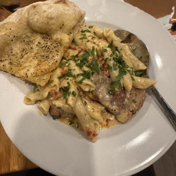 Piatto - Pizza Near Me - Fort Smith, Arkansas