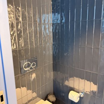 W Hotel Sydney - Second bathroom - Hotels Near Me - Sydney, NSW