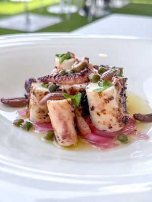 Jula's on the Potomac by null