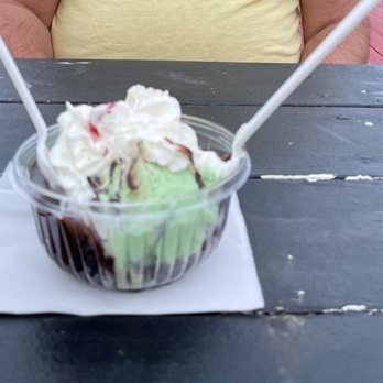 Bruster's Real Ice Cream - Ice Cream & Frozen Yogurt Near Me - Destin, Florida Bruster's Real Ice Cream - Ice Cream & Frozen Yogurt Near Me - Destin, Florida