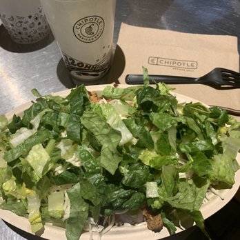 Chipotle Mexican Grill - Chicken burrito bowl - Mexican Near Me - Indianapolis, Indiana Chipotle Mexican Grill - Chicken burrito bowl - Mexican Near Me - Indianapolis, Indiana