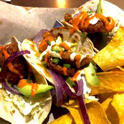 WINGERS Restaurant - Korean Q tacos