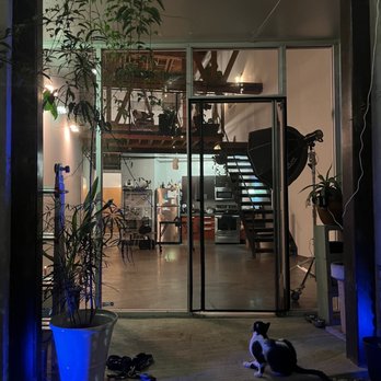 Lacy Studio Lofts - Outside building two semi private area w/ cutie #2. - Apartments Near Me - Los Angeles, California Lacy Studio Lofts - Outside building two semi private area w/ cutie #2. - Apartments Near Me - Los Angeles, California