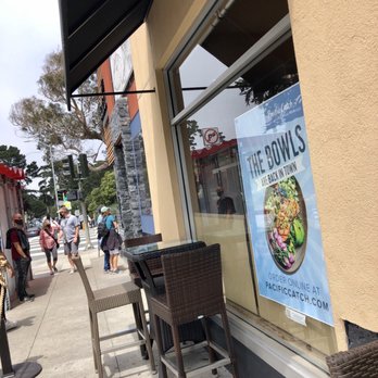 Pacific Catch - Outdoor dining - Seafood Near Me - San Francisco, California