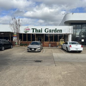 Thai Garden Restaurant & Bar - front - Thai Near Me - Houston, Texas Thai Garden Restaurant & Bar - front - Thai Near Me - Houston, Texas