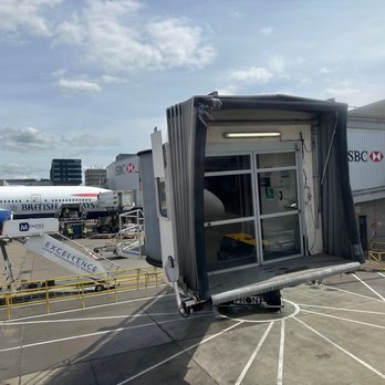 Gatwick Airport - Airports Near Me - Gatwick, SRY Gatwick Airport - Airports Near Me - Gatwick, SRY