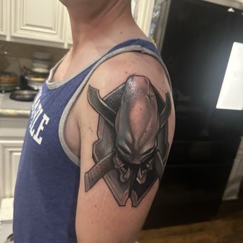 1up ink Tattoo Studios - Halo Legendary Symbol - Tattoo Near Me - Dallas, Texas 1up ink Tattoo Studios - Halo Legendary Symbol - Tattoo Near Me - Dallas, Texas