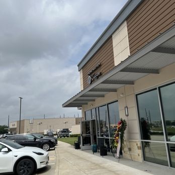 Trung Nguyen E Coffee - Exterior - Coffee & Tea Near Me - Park Row, Texas