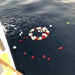 The Beach Flower - Burial wreath dropped
