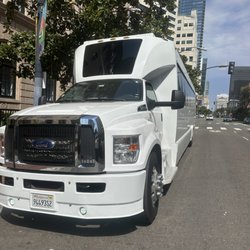 Black Onyx Limo - White Diamond