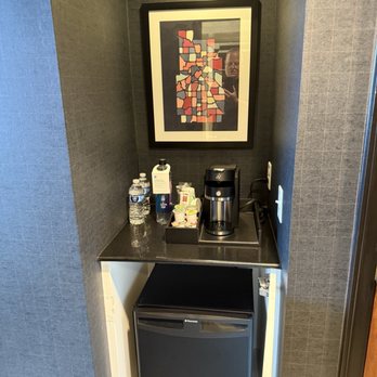 Hyatt Centric Downtown Minneapolis - Mini fridge and coffee maker - Hotels Near Me - Minneapolis, Minnesota Hyatt Centric Downtown Minneapolis - Mini fridge and coffee maker - Hotels Near Me - Minneapolis, Minnesota
