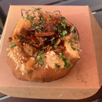Doe Donuts - bacon mac and cheese - Donuts Near Me - Portland, Oregon Doe Donuts - bacon mac and cheese - Donuts Near Me - Portland, Oregon