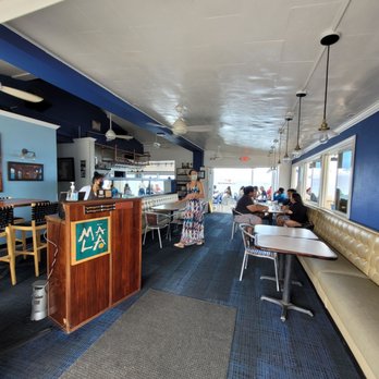 Mala Ocean Tavern - Seafood Near Me - Lahaina, Hawaii