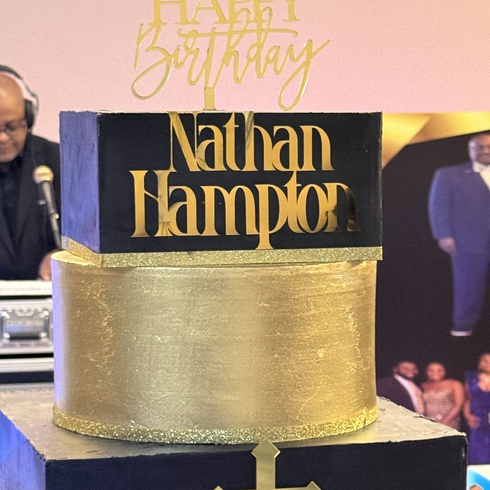 Artisan Buttercream - Actual cake 1.5 hours late - Cupcakes Near Me - Royal Oak, Michigan
