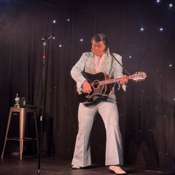 Steven Best Magic STEVEN BEST’S SMOKY MOUNTAIN THEATER - Updated July 2026 - 46 Photos ...