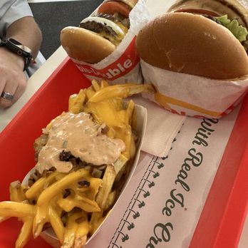 In-N-Out Burger - Burgers Near Me - Los Angeles, California
