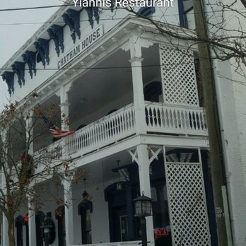 Yiannis Restaurant - Seafood Near Me - Chatham, New York