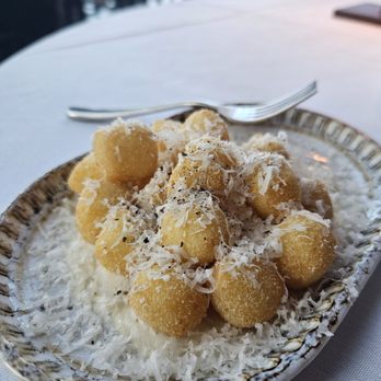Tre Dita - Gnocchi Fritti - Italian Near Me - Chicago, Illinois Tre Dita - Gnocchi Fritti - Italian Near Me - Chicago, Illinois